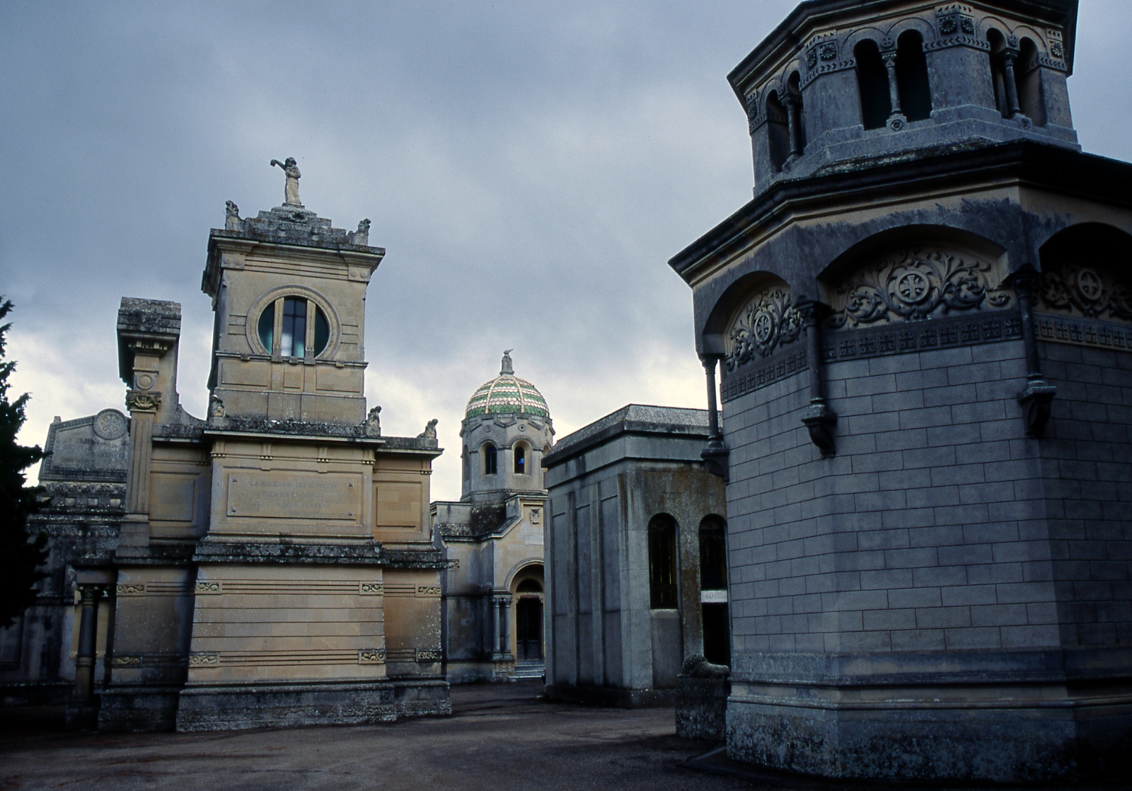 Salento, cemetery, Martano